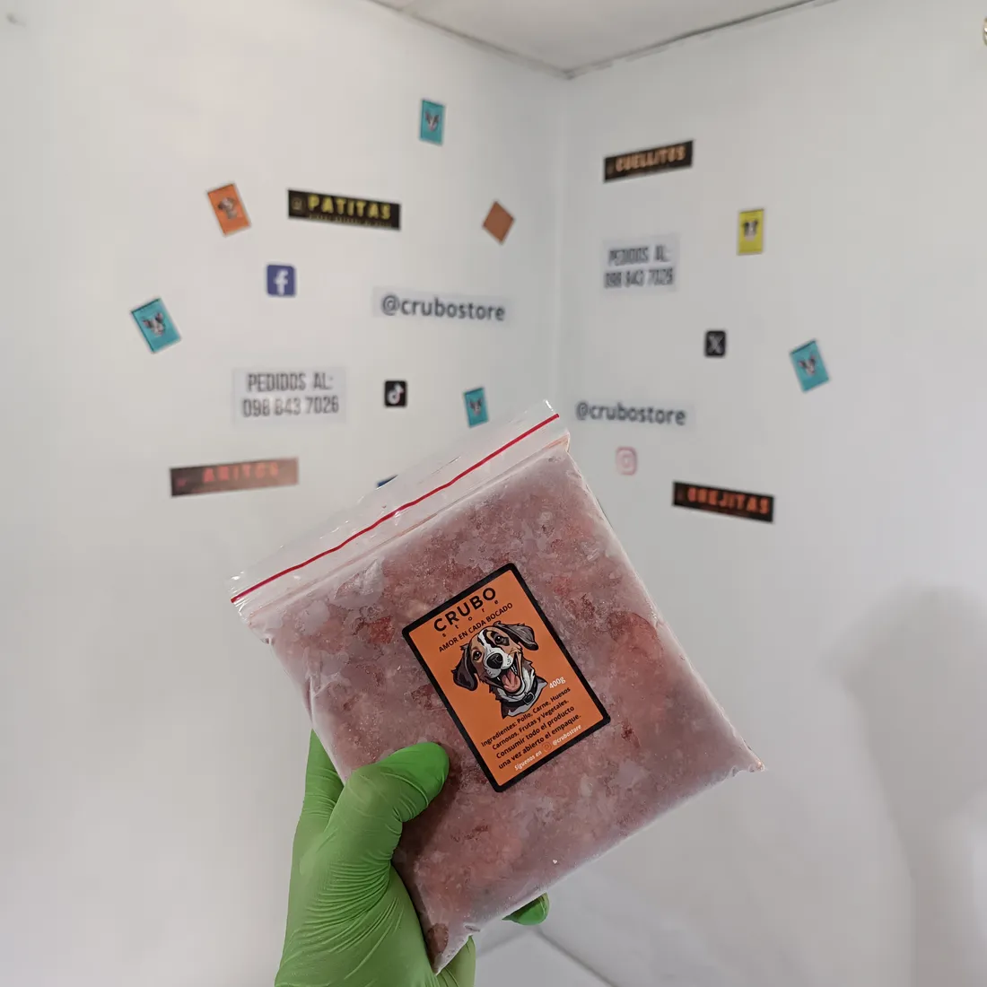 ¿Mi perro puede comer hueso crudo sin riesgo?